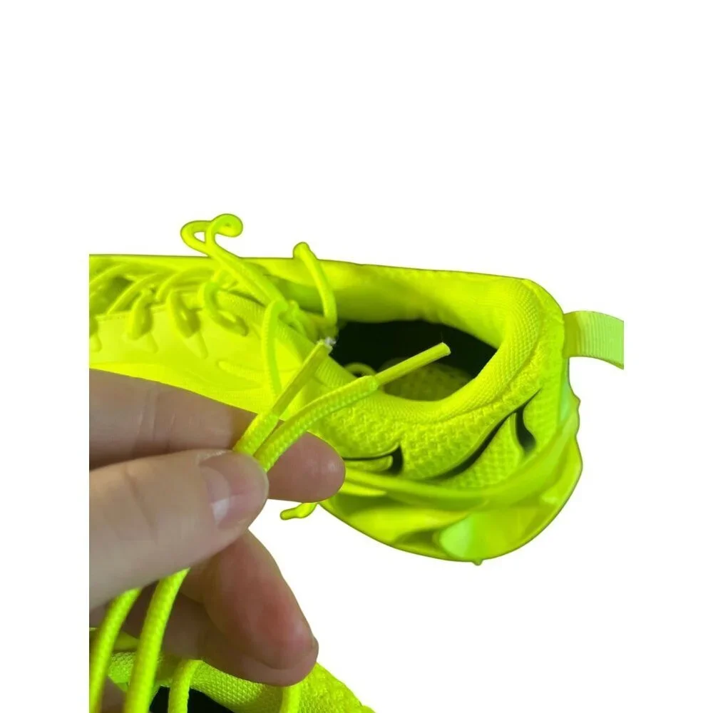 Retro‎ Neon Running Sneaker Active Sporty Fire Cloud 45 Lace Up Retro Funky Bold